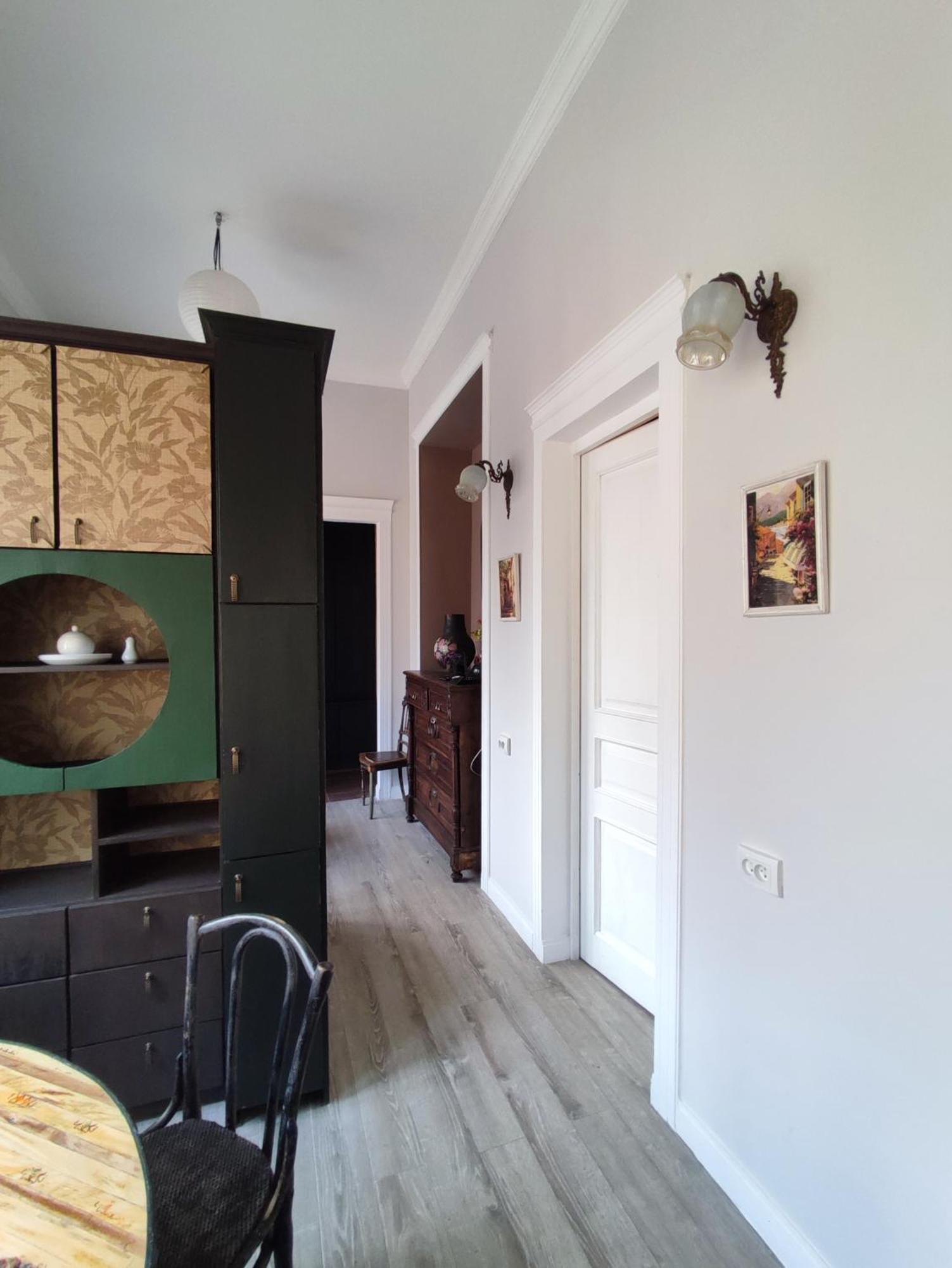 Hotel 9 Doors à Tbilissi Extérieur photo