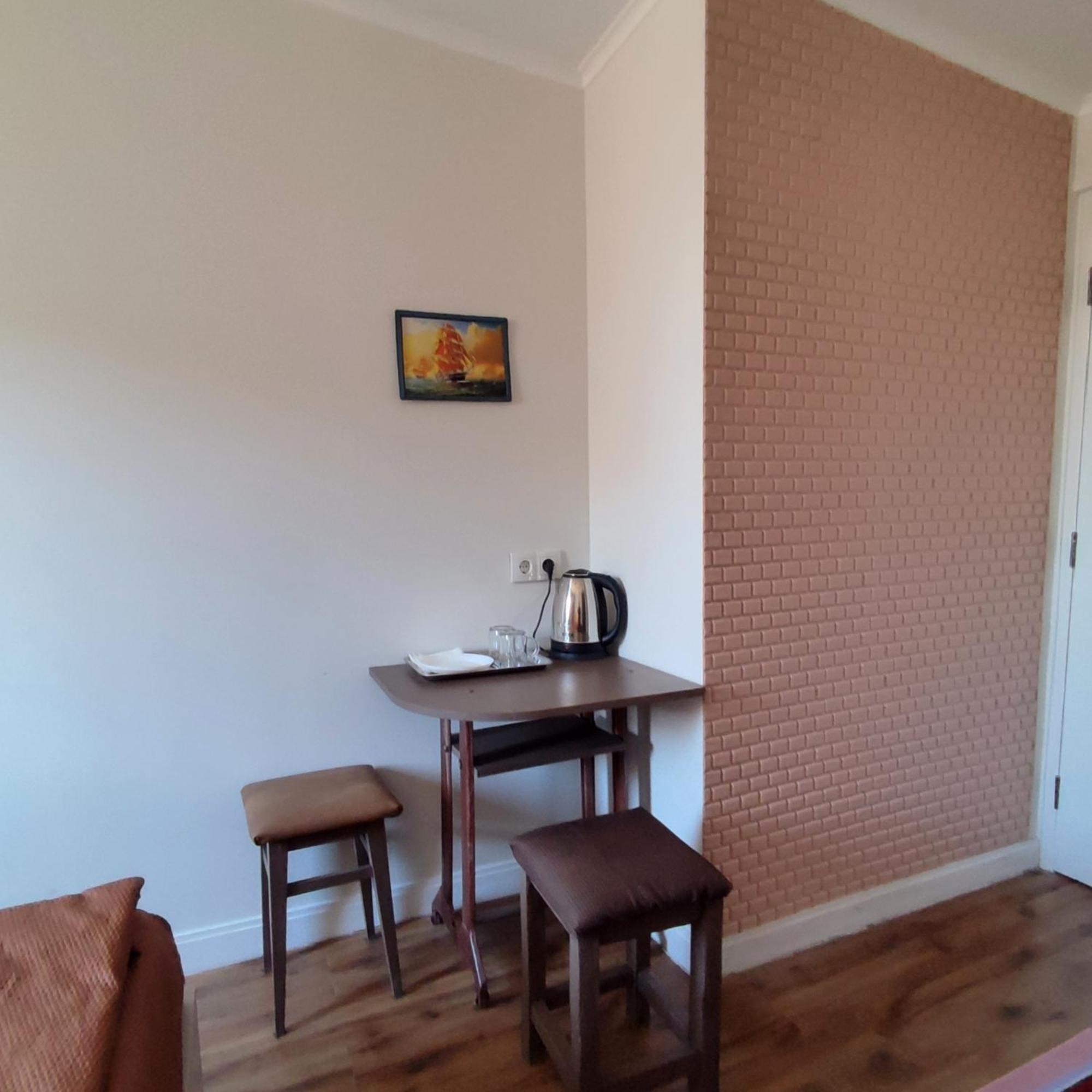 Hotel 9 Doors à Tbilissi Extérieur photo